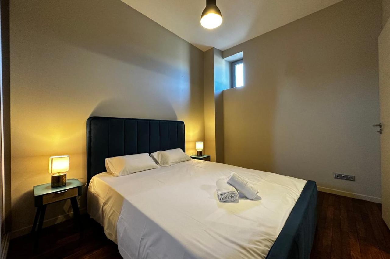 Le Magistral Beautiful One-Bedroom Apartment In The Historic Heart Of Тур Экстерьер фото