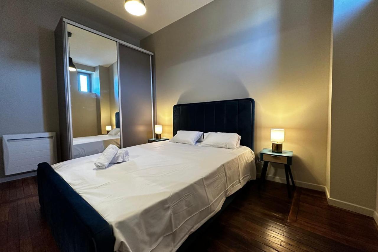 Le Magistral Beautiful One-Bedroom Apartment In The Historic Heart Of Тур Экстерьер фото